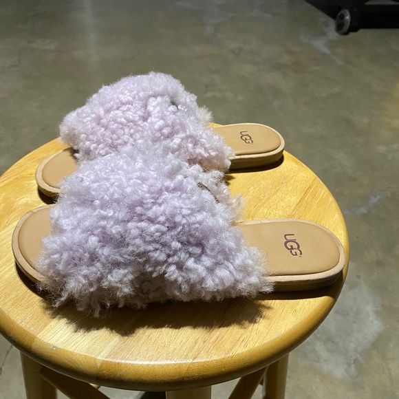 Ugg sandals - Picture 3 of 4